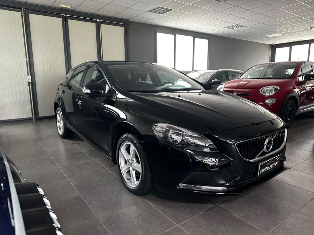 Volvo V40 D2 Momentum