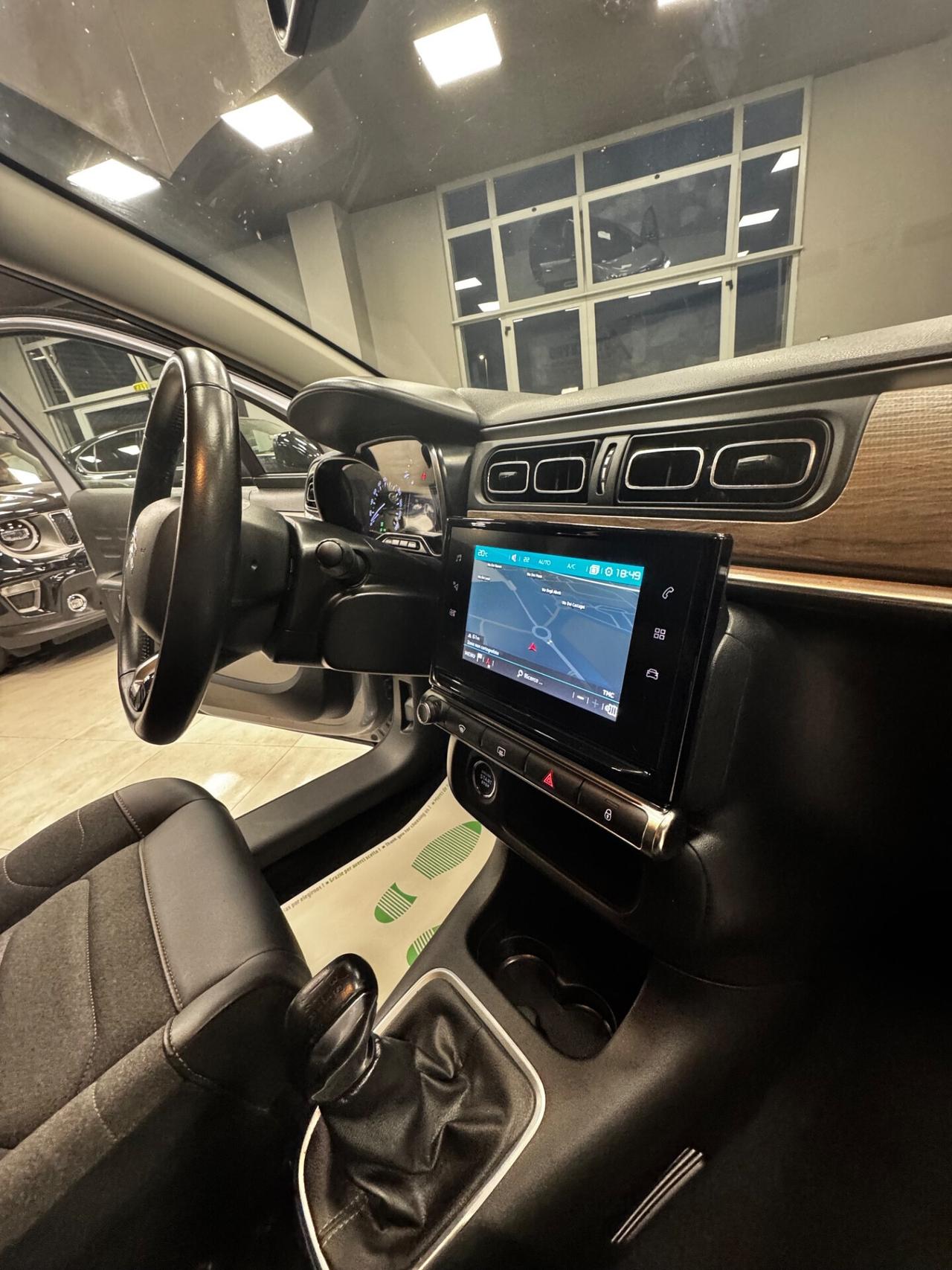 CITROEN C3 1.2 BENZINA MY2022 SHINE