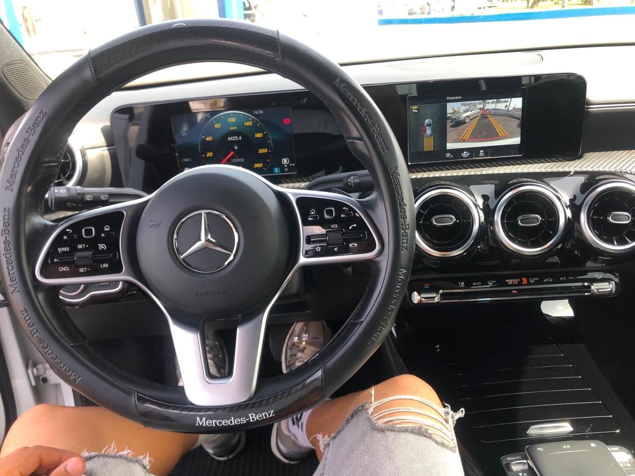 Mercedes-benz A 180 d Automatic Premium