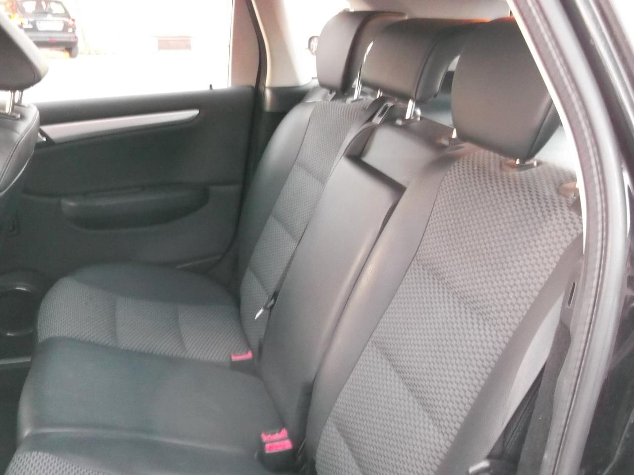 Mercedes B 180 CDI Automatic Full 2011