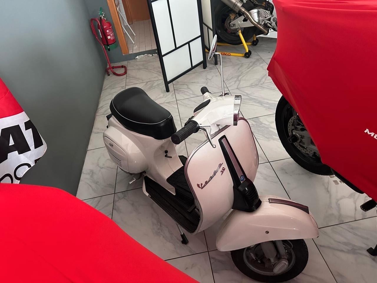Vespa 50 Special - Completamente restaurata