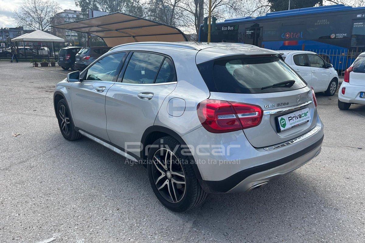 MERCEDES GLA 200 d Automatic Enduro Activity