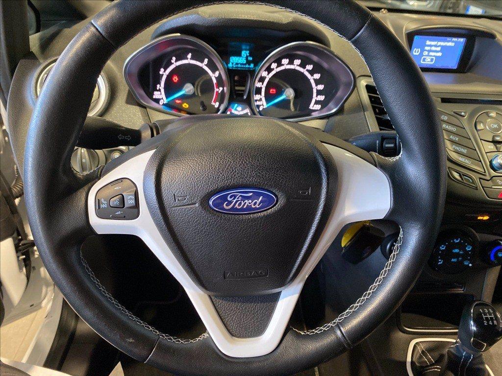 FORD Fiesta 5p 1.4 Black&White Gpl 95cv del 2017