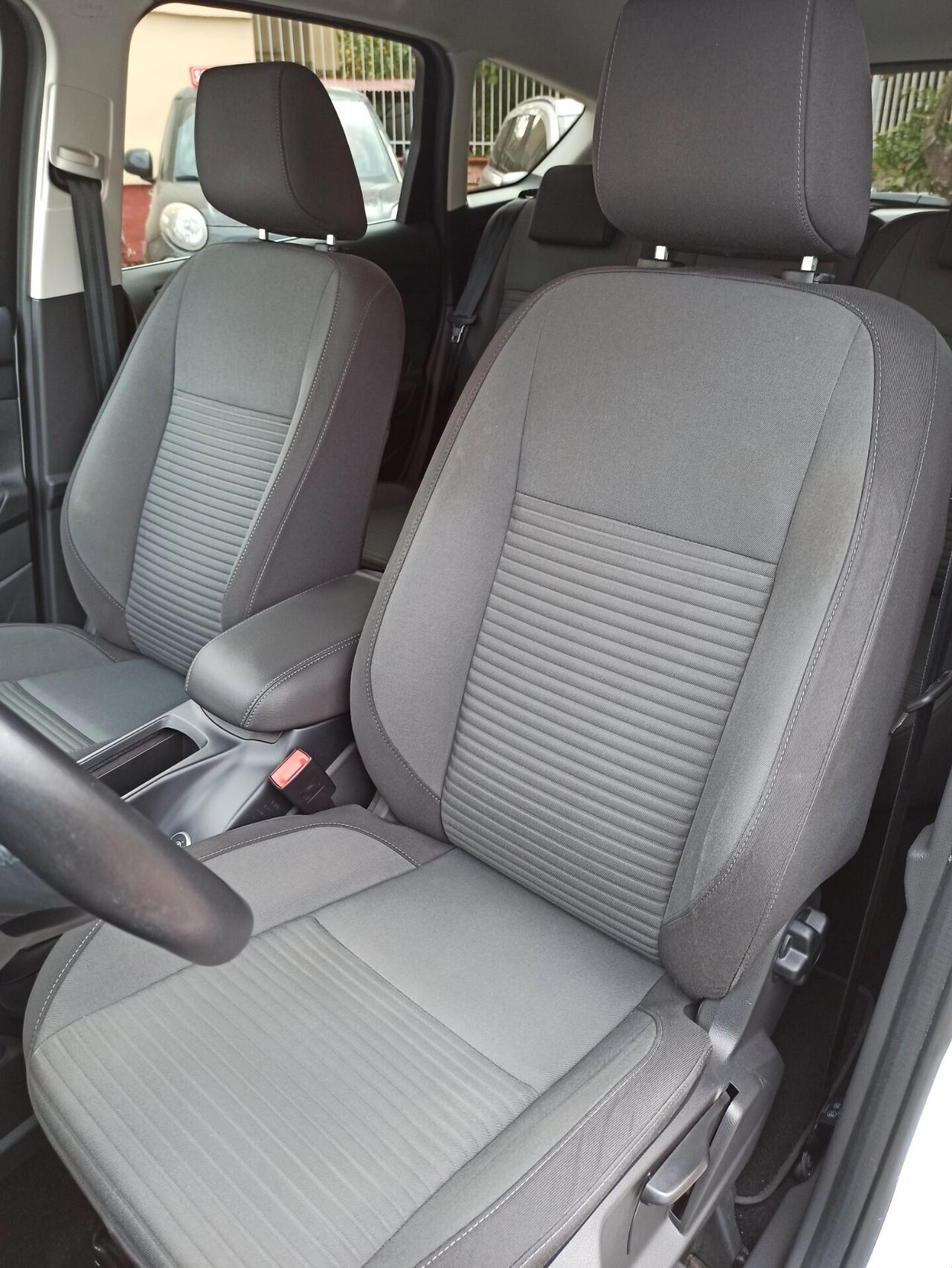 Ford C-Max 1.6 120 CV GPL Titanium