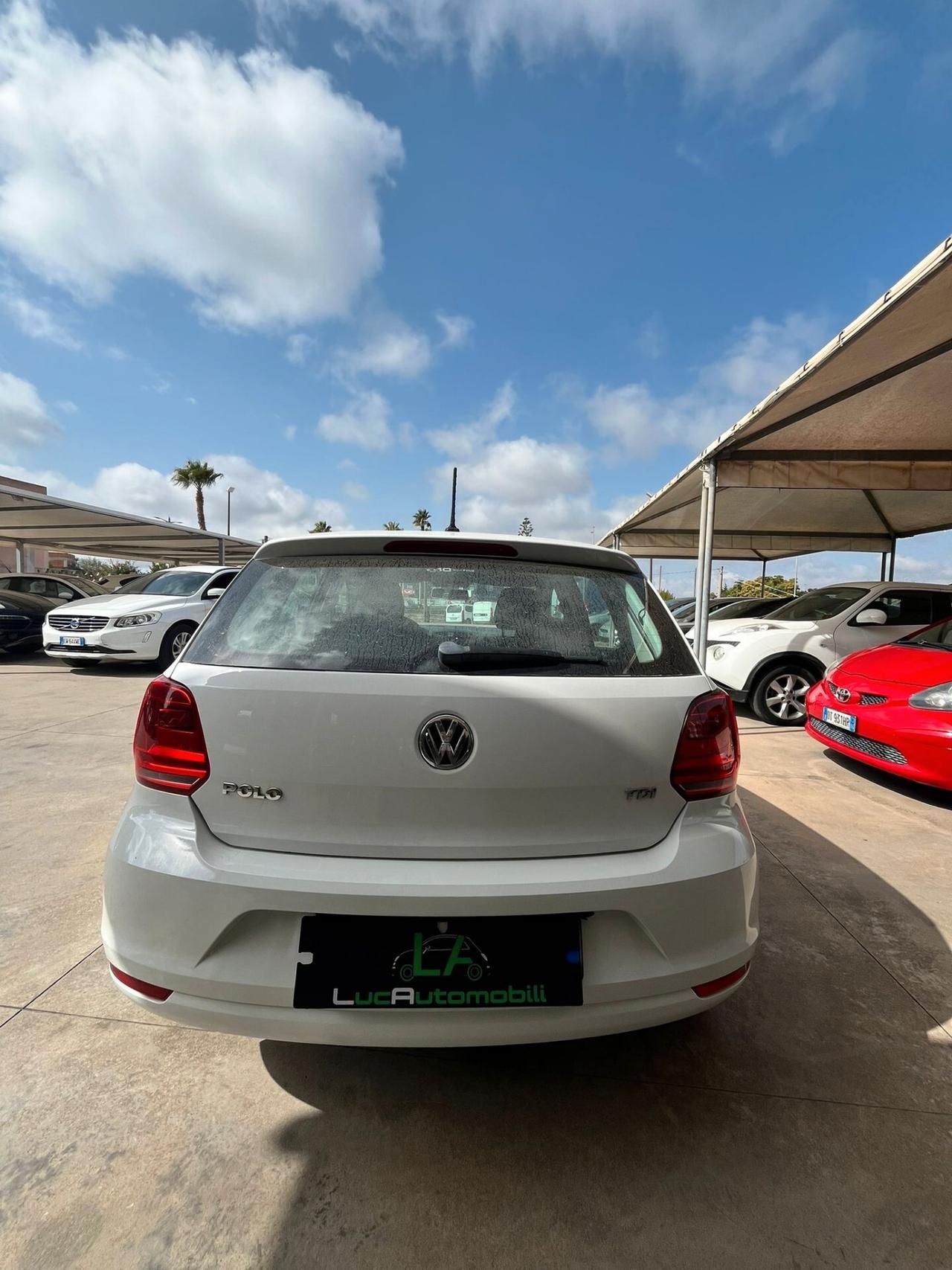Volkswagen Polo 1.4 TDI BUSSINES 5° SERIE 5P