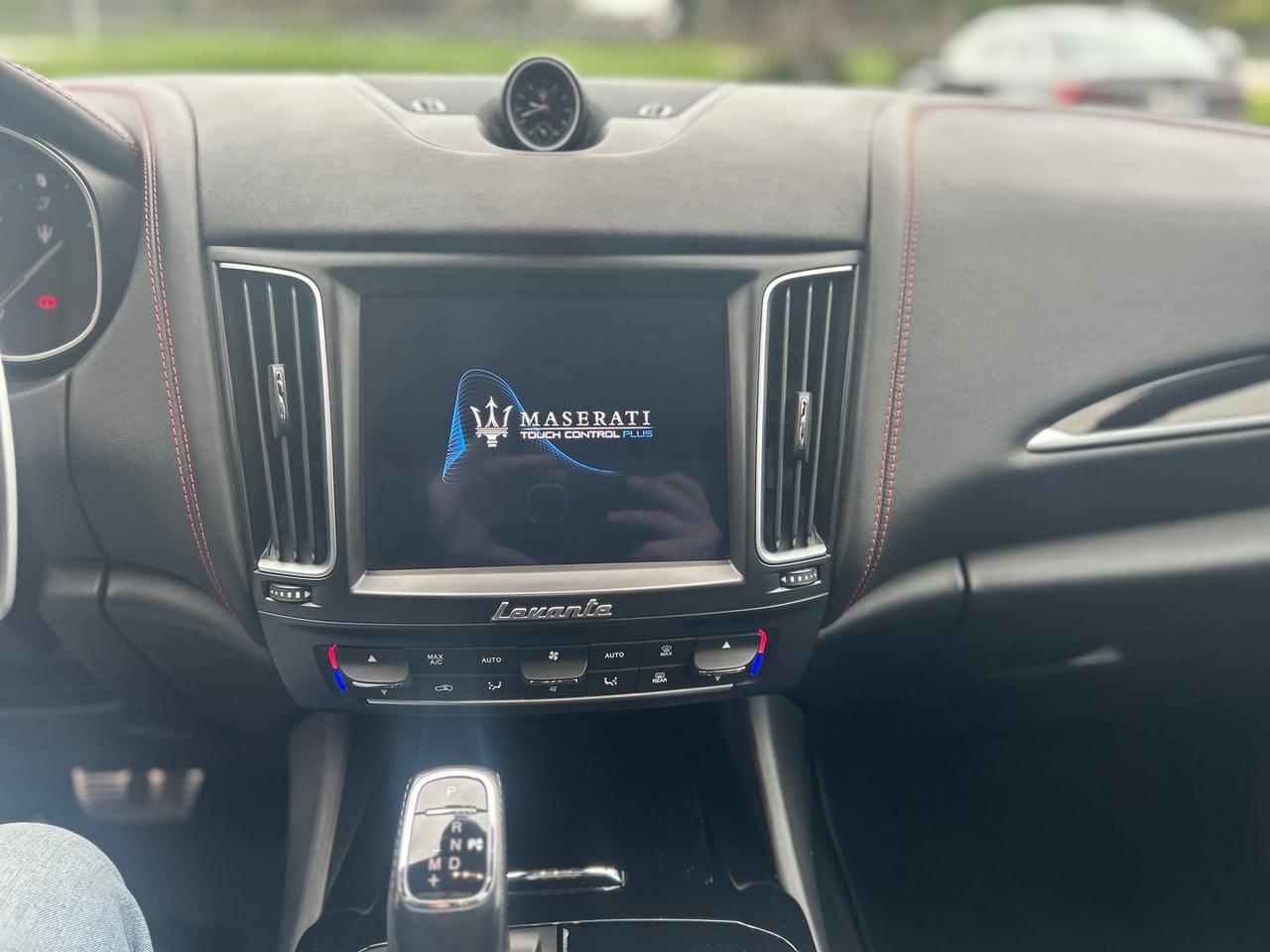 Maserati Levante GranSport 3.0 V6 #10004