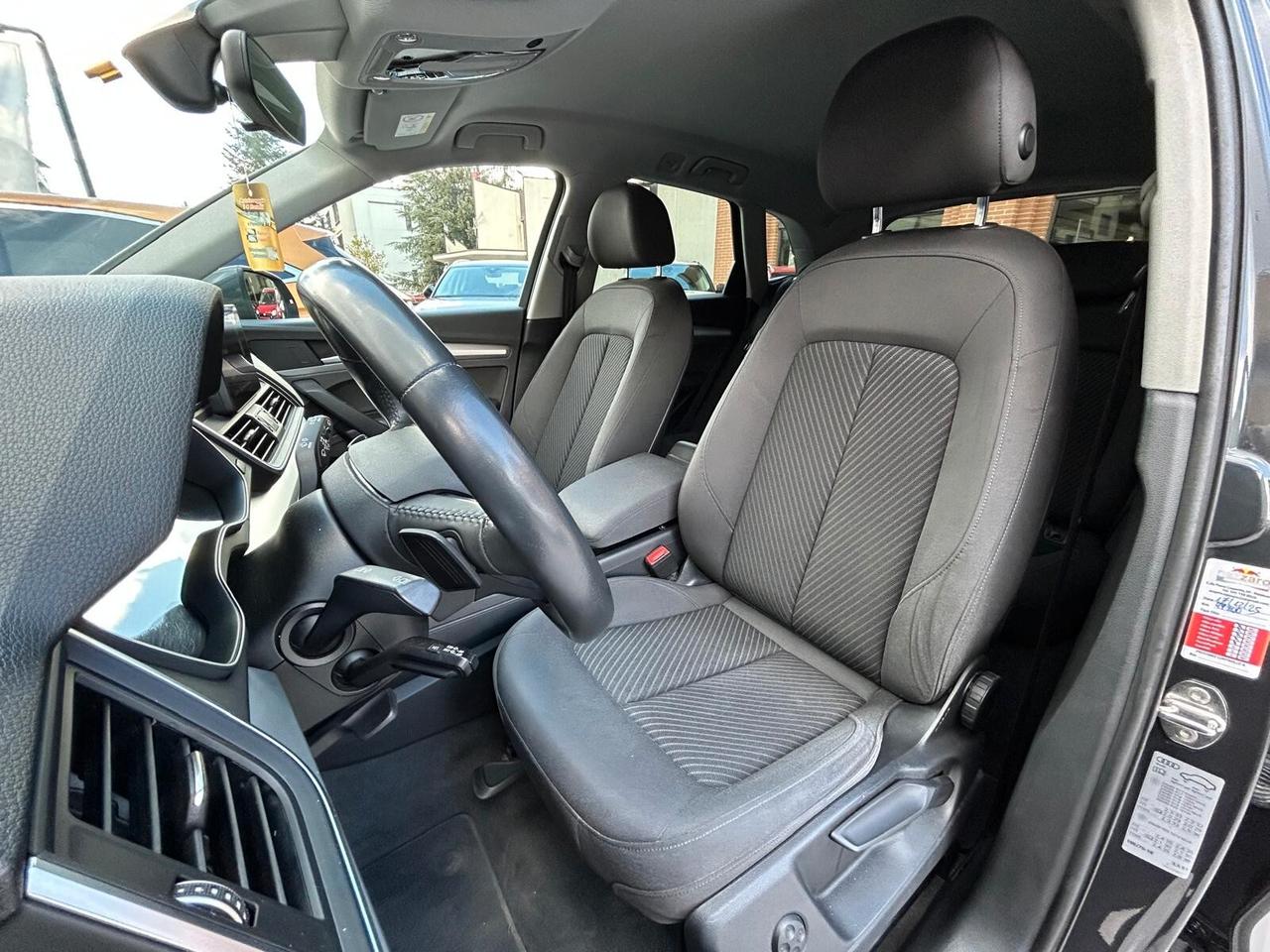 Audi Q5 35 TDI quattro S tronic Business