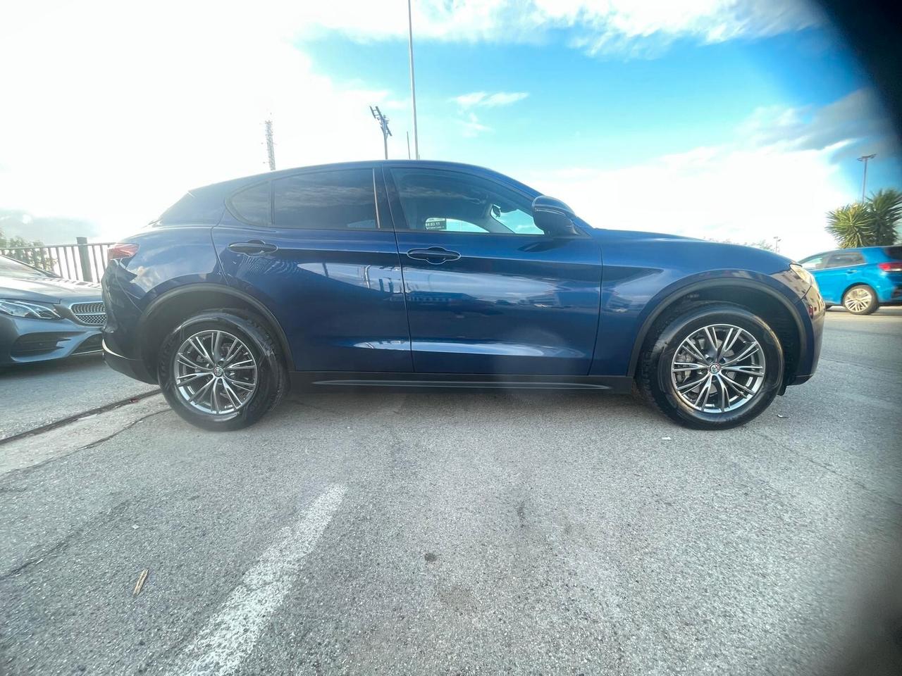 Alfa Romeo Stelvio 2.2 Turbodiesel 210 CV AT8 Q4 Business