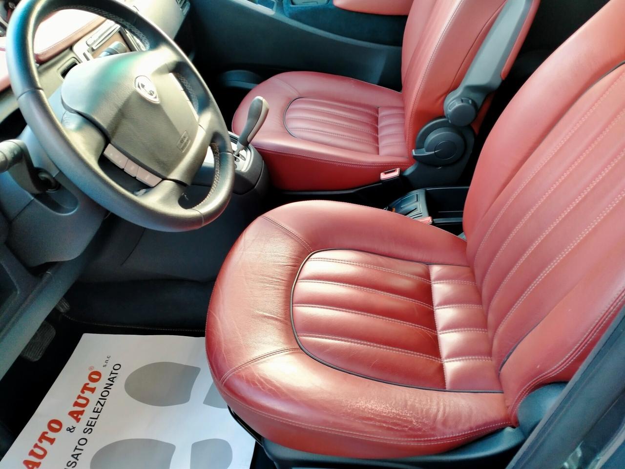 Lancia MUSA 1.4 16V AUTOMATIK "UNICA" POLTRONA FRAU TETTO PAN. NAVI SEDILI RISC.