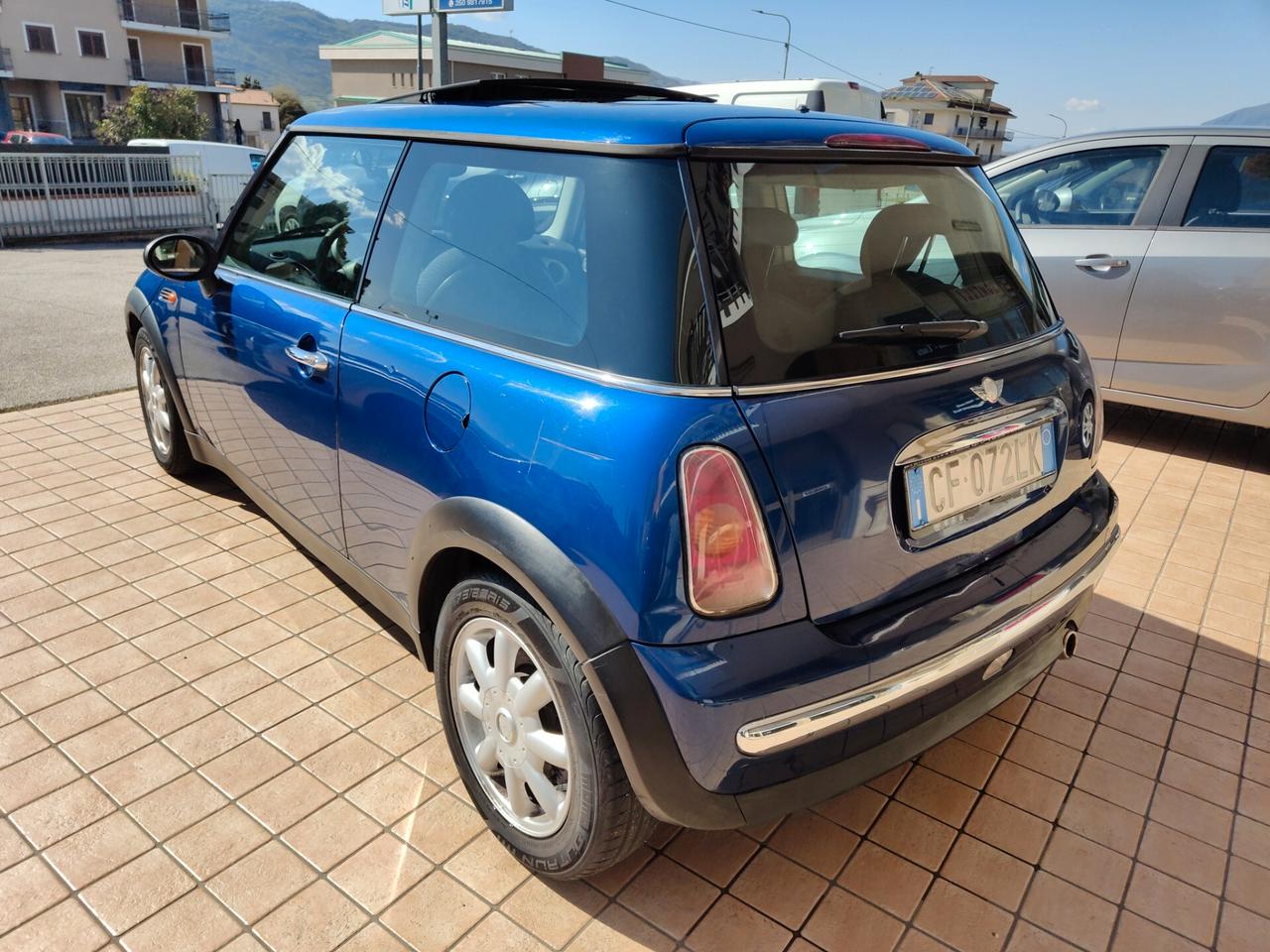 Mini 3 porte