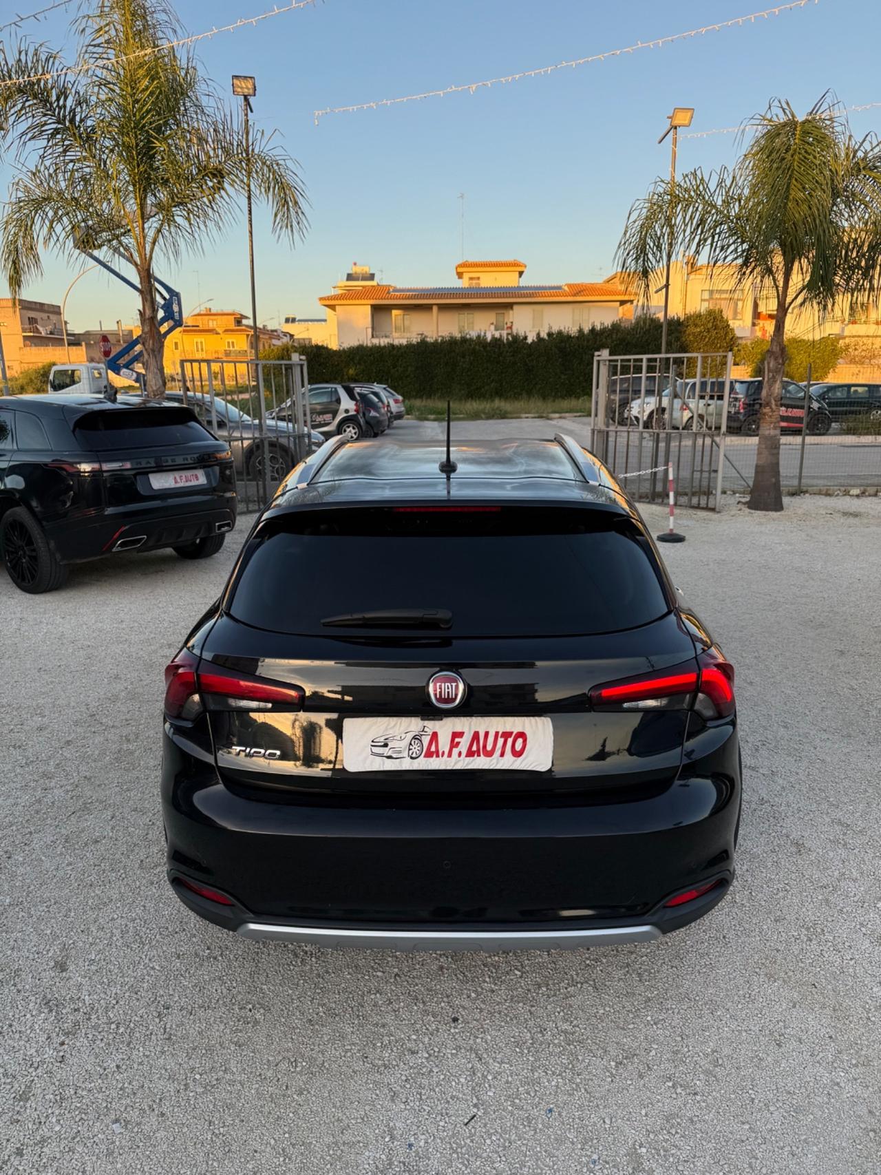 Fiat Tipo 1.6 Mjt S&S 5 porte Cross