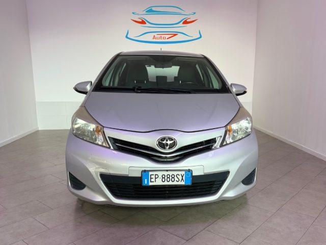 TOYOTA Yaris 1.0 5 porte Lounge
