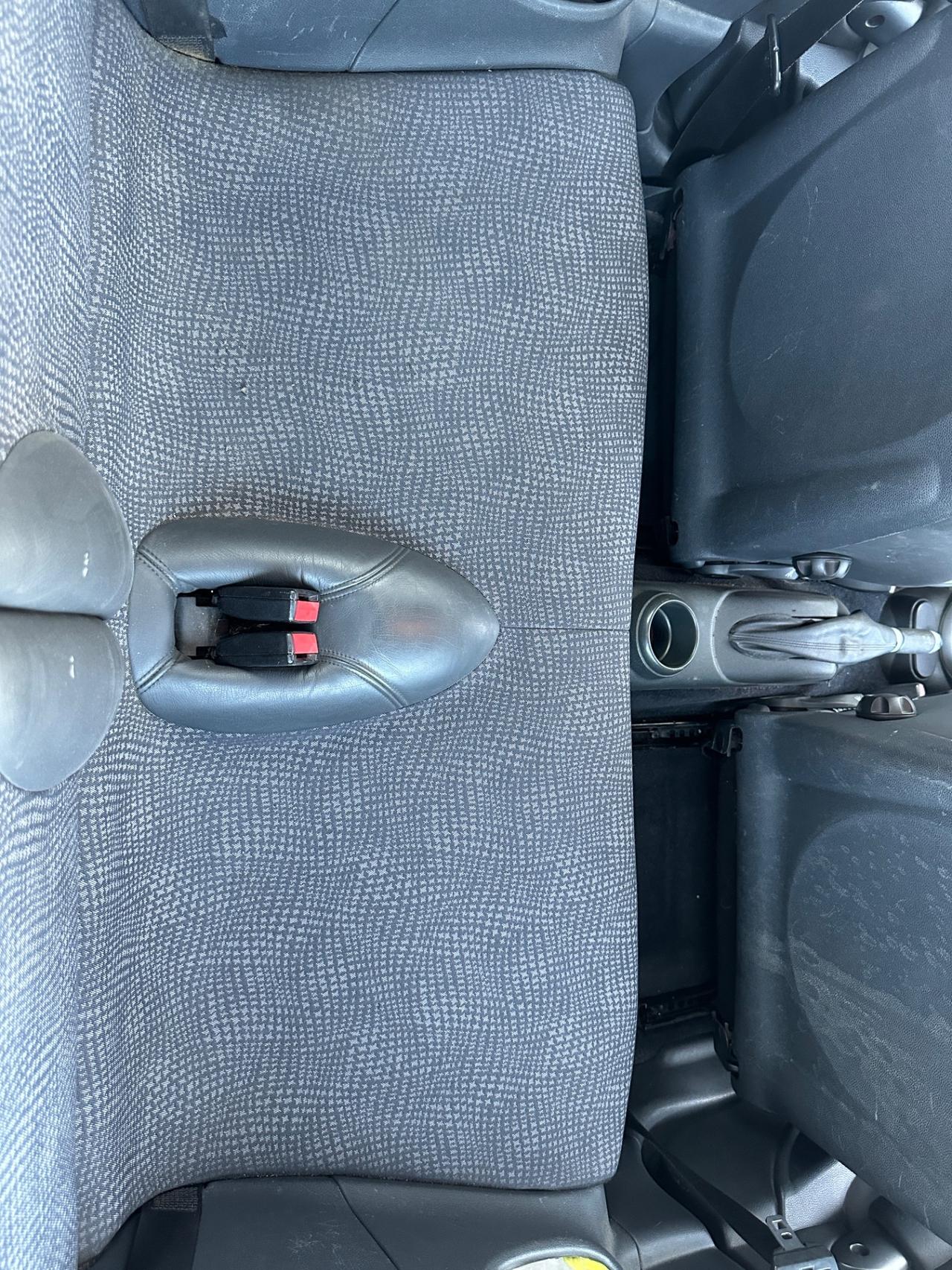 Mini 1.6 16V Cooper Neopatentati