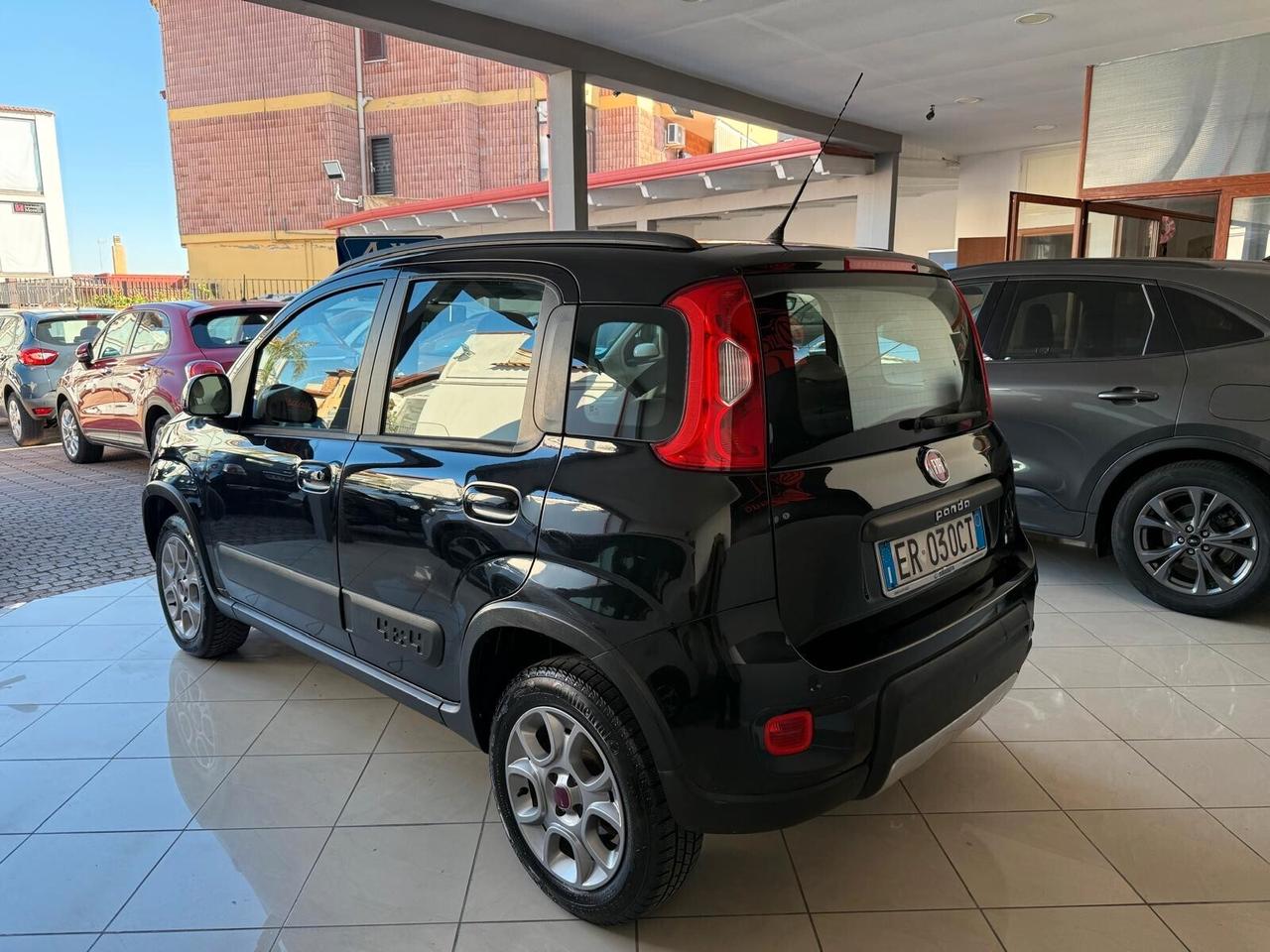 FIAT PANDA 1.3 DIESEL 4X4 DEL NORD ITA 2013