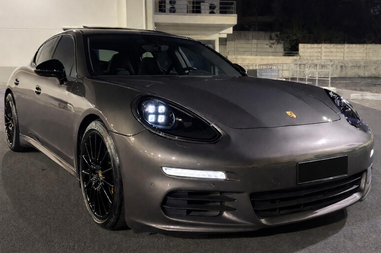 Porsche Panamera 3.0 Diesel 300cv IPERFULL Edition