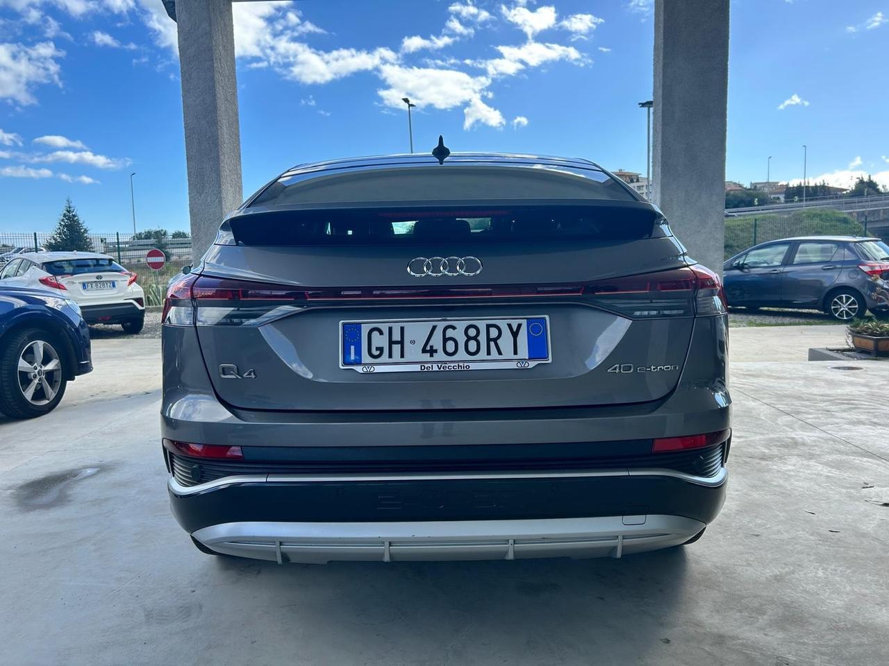 Audi Q4 40 e-tron S line edition