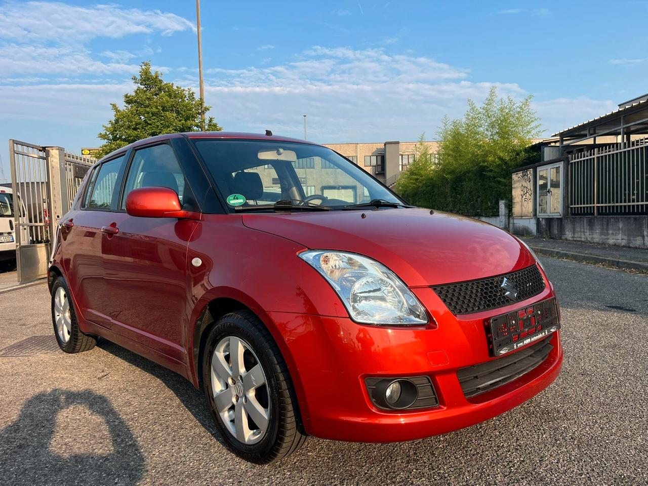 Suzuki Swift 1.3 5p. CAMBIO AUTOMATICO