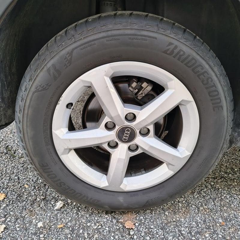 Audi Q2 35 TFSI Business 150 CV