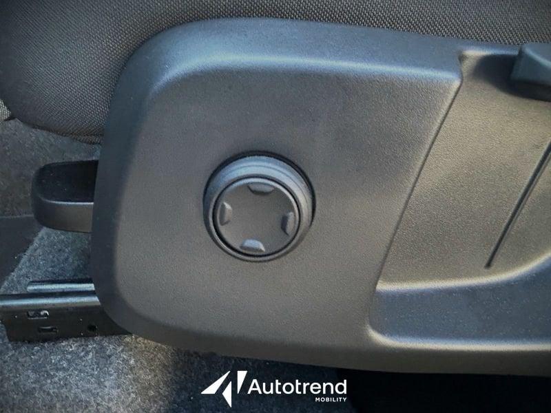 Volvo XC40 B3 163+14 CV Automatico LED Core