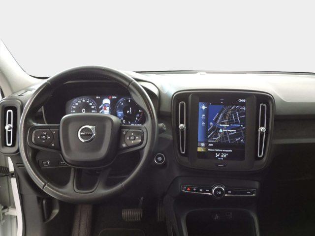 VOLVO XC40 D3 MOMENTUM AUTOMATICA AUTOCARRO N1