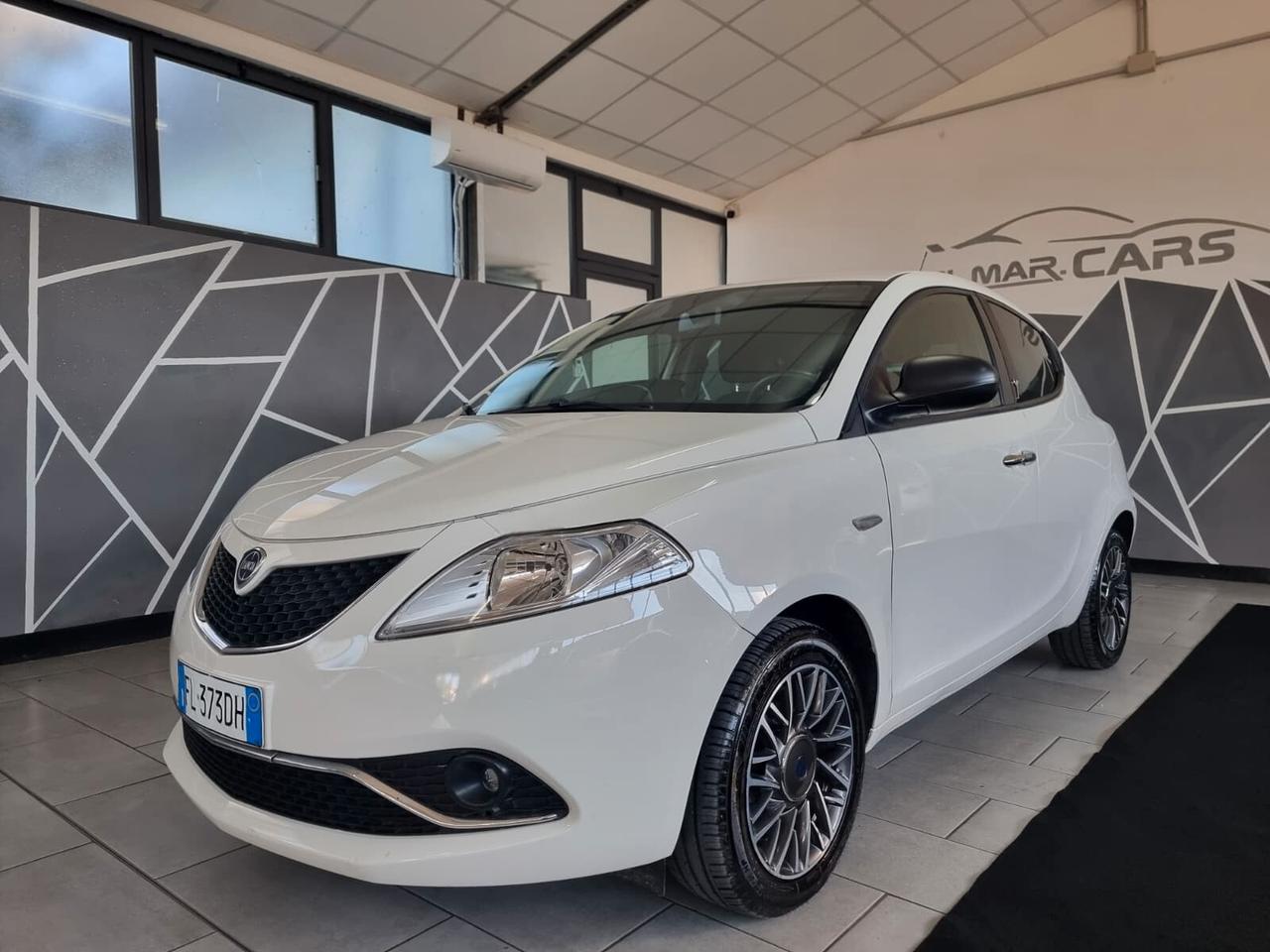 Lancia - Ypsilon1.2 Platinum 69cv my16 GPL NEOPATENTATI