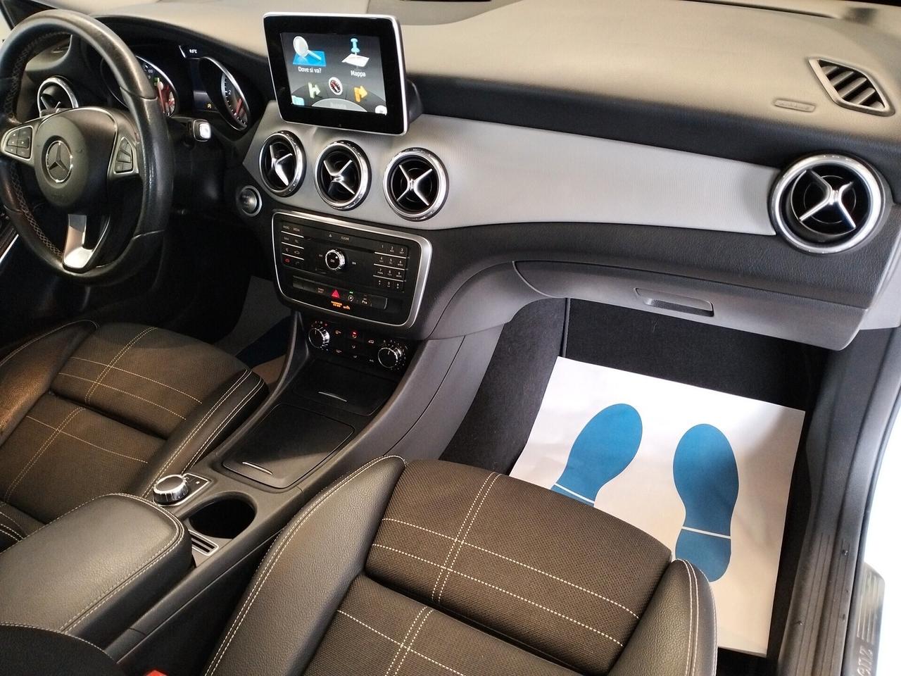 Mercedes-benz GLA 200 d Automatic Sport - NEOPATENTATI