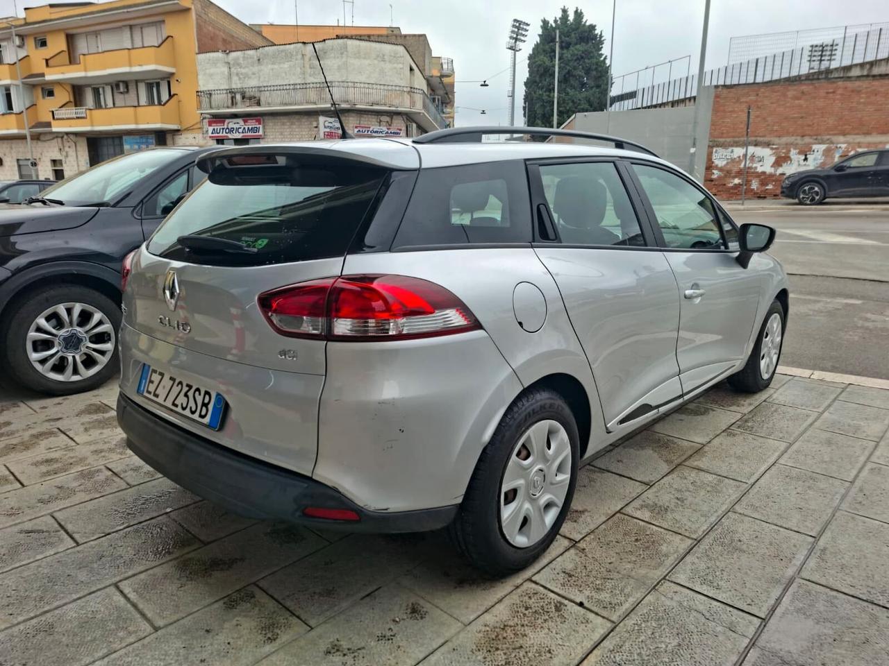 Renault Clio Sporter 1.5 dCi 75cv Wave 2015
