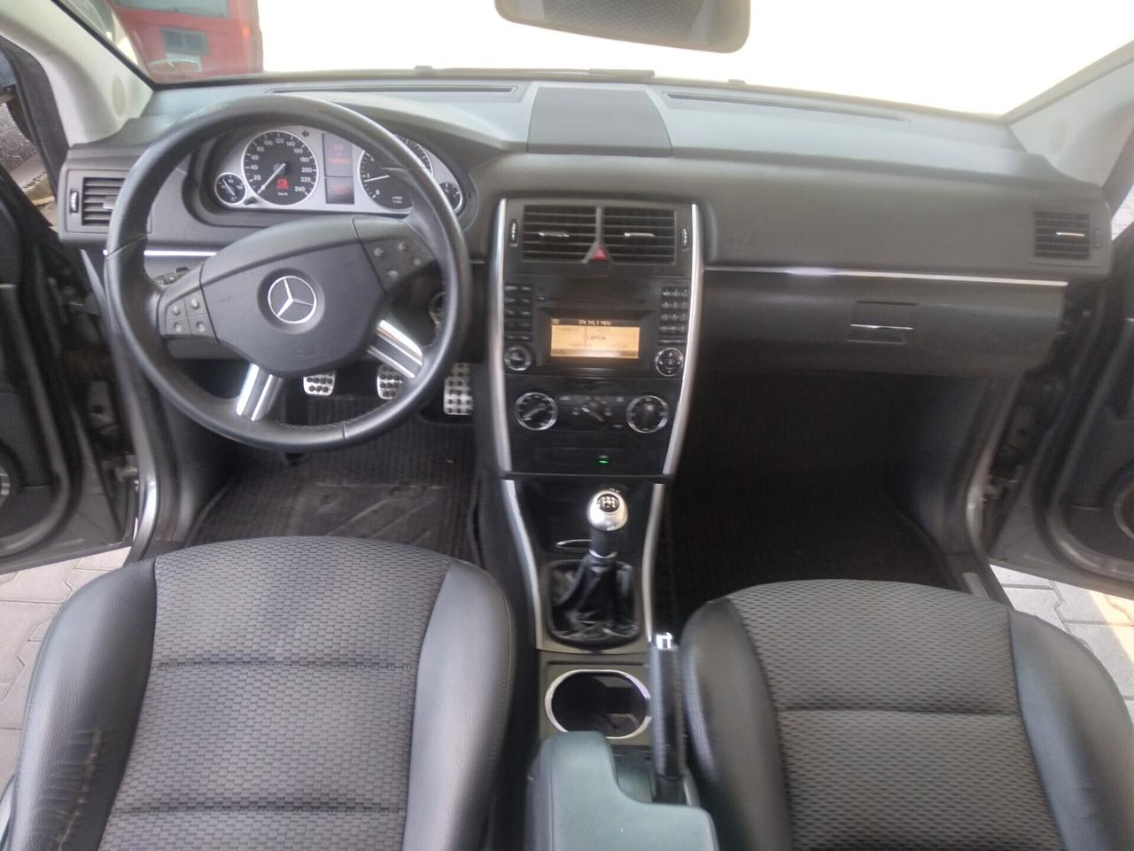 Mercedes-benz B 180 BlueEFFICIENCY Sport x neopatentati