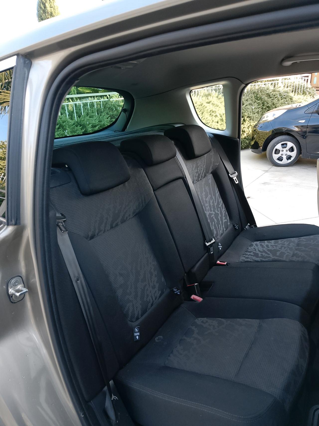 Peugeot 3008 1.6 HDi 110CV Premium