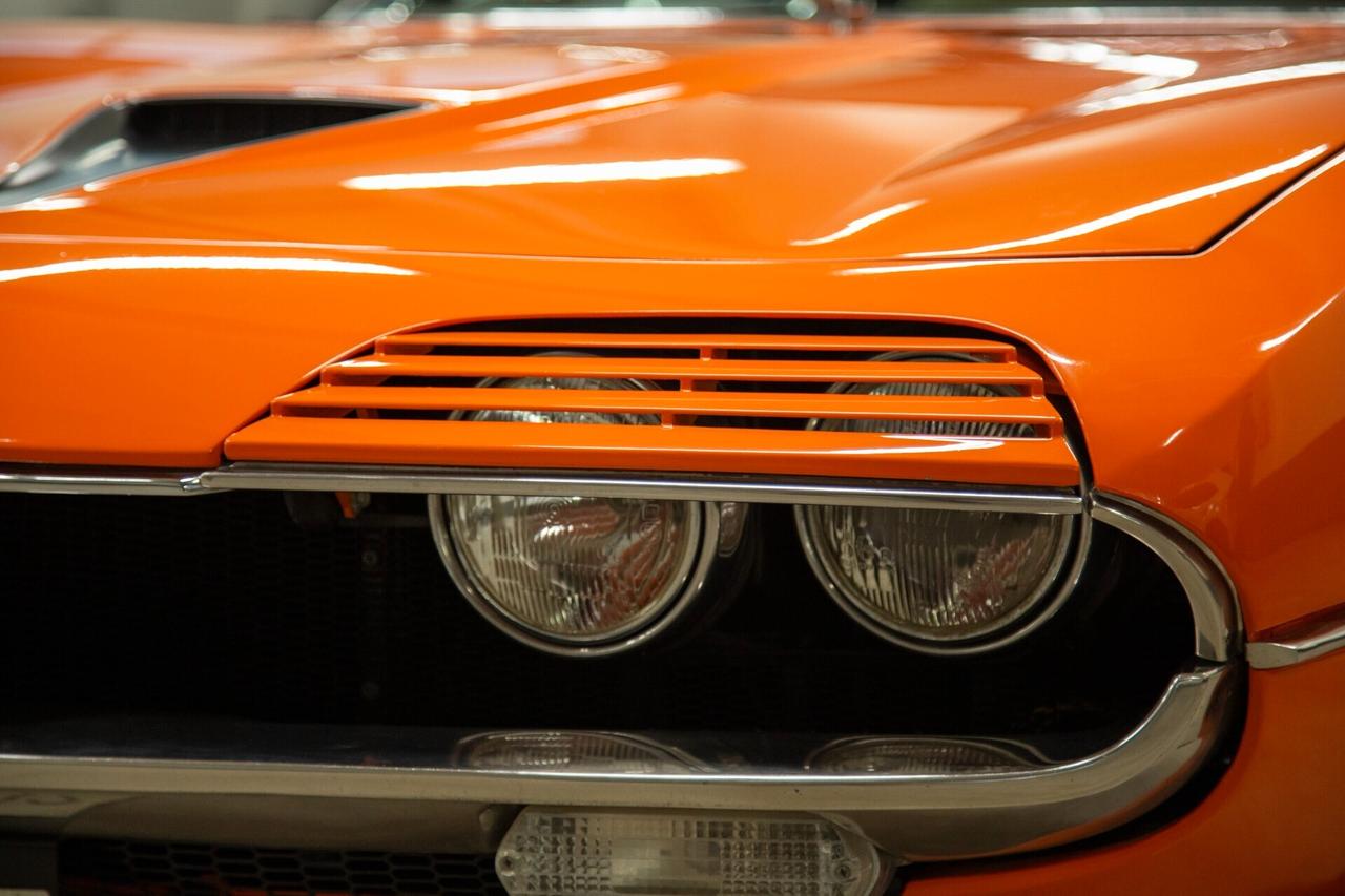 Alfa Romeo Montreal V8