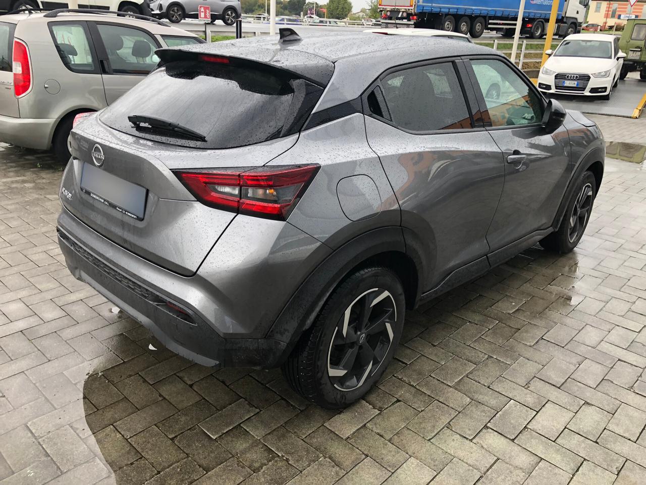 Nissan Juke 1.0 DIG-T 114 CV N-Connecta