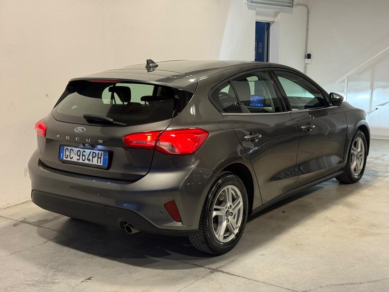 Ford Focus 1.5 Diesel 120 CV aut Berlina Titanium