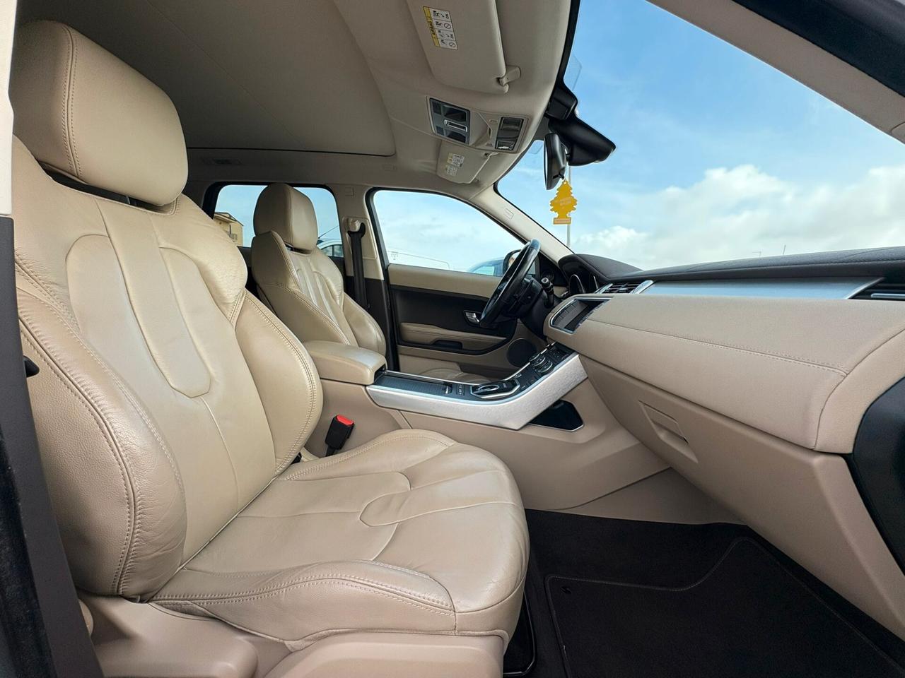 Land Rover Range Evoque 2.2 TD4 5p. Prestige