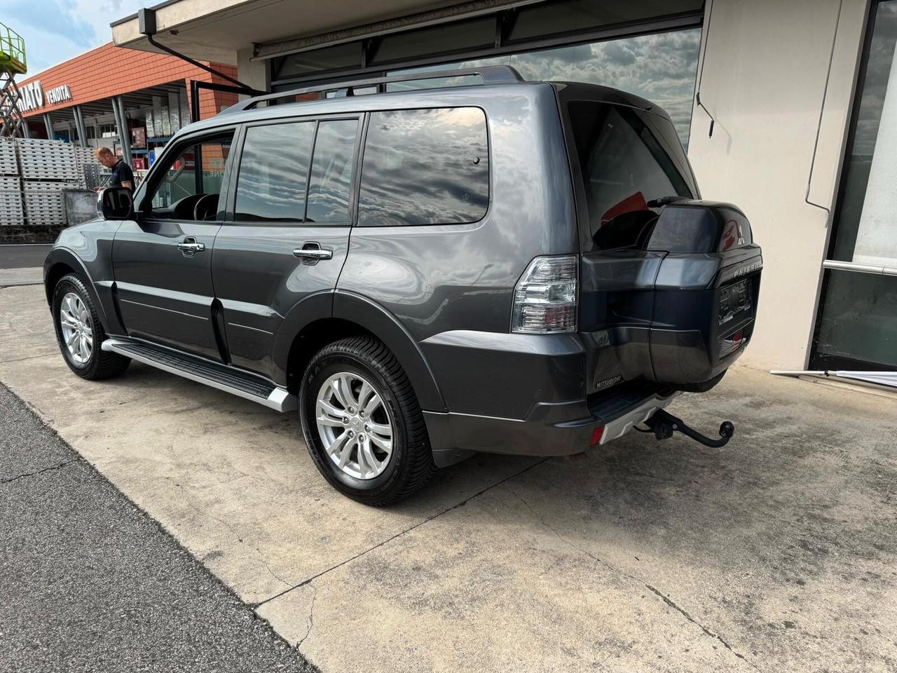 Mitsubishi Pajero 3.2 DI-D 16V aut. 5p. Instyle DPF