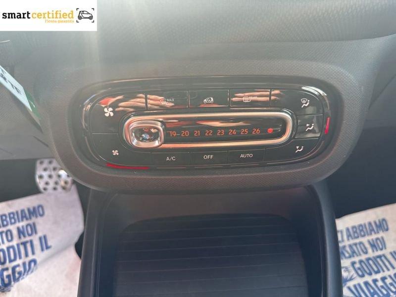 smart fortwo EQ PULSE 22KW