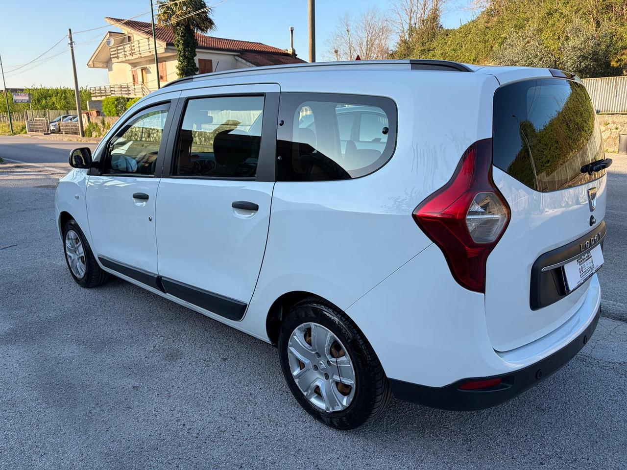 Dacia Lodgy 1.5 Blue dCi 115CV 7 posti Comfort