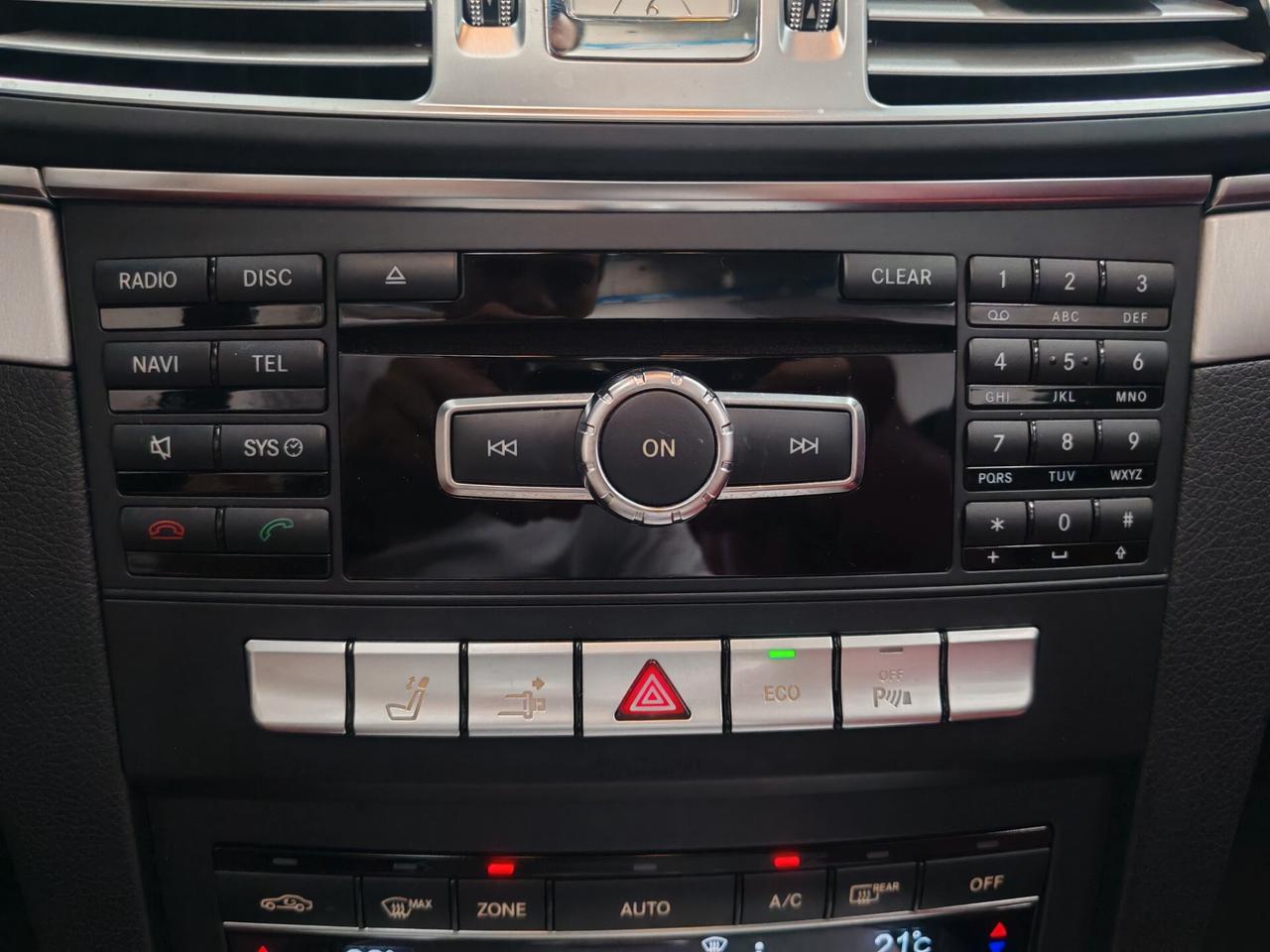 Mercedes-benz E 220 BlueTEC Cabrio Automatic Amg Special Edition