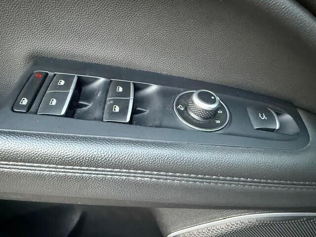 Alfa Romeo Stelvio 2.2 Turbodiesel 160 CV AT8 RWD