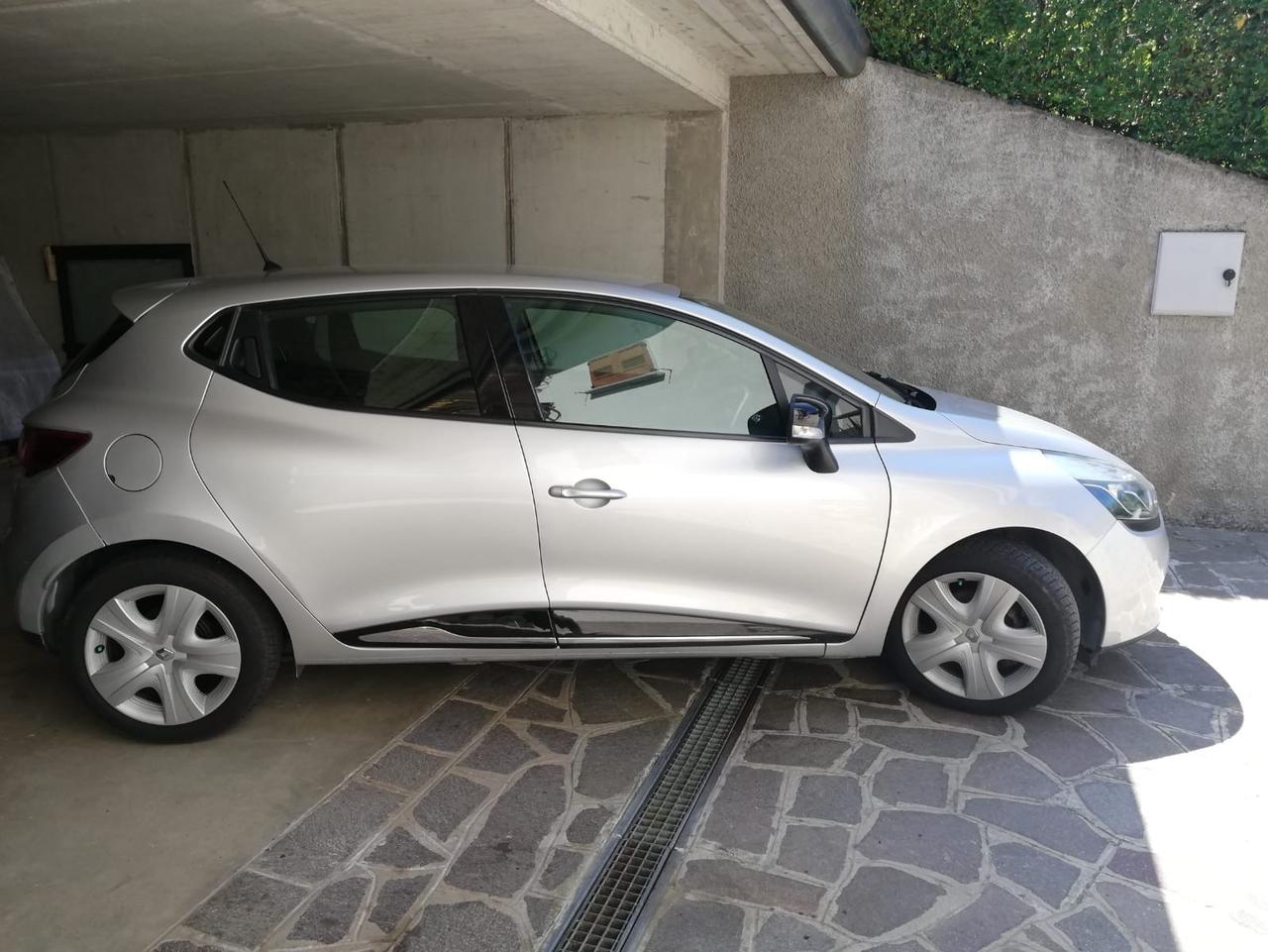 Renault Clio 1.5 dCi 8V 75CV 5 porte Live