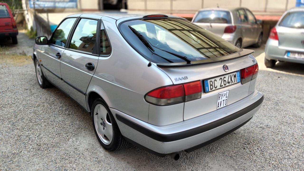 Saab 9-3 2.0i T 16V 5p Aut. SE