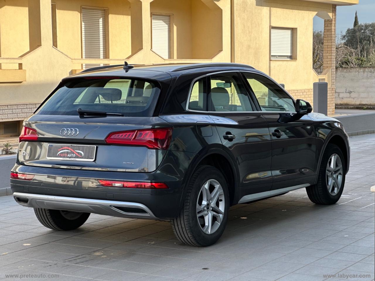 AUDI Q5 40 TDI quattro S tronic Design