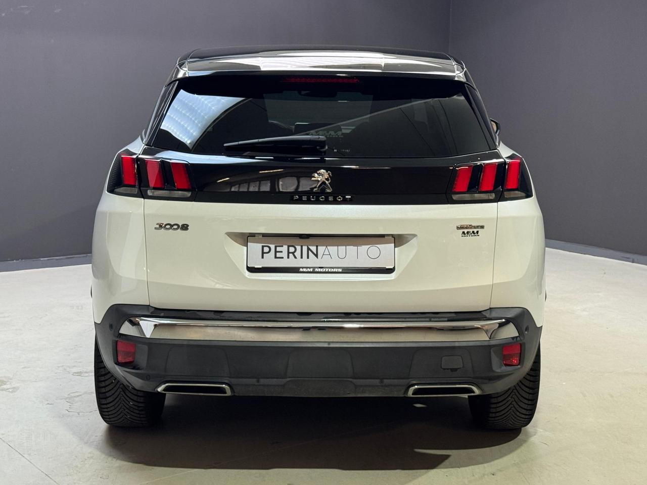 PEUGEOT 3008 BlueHDi 130 S&S EAT8