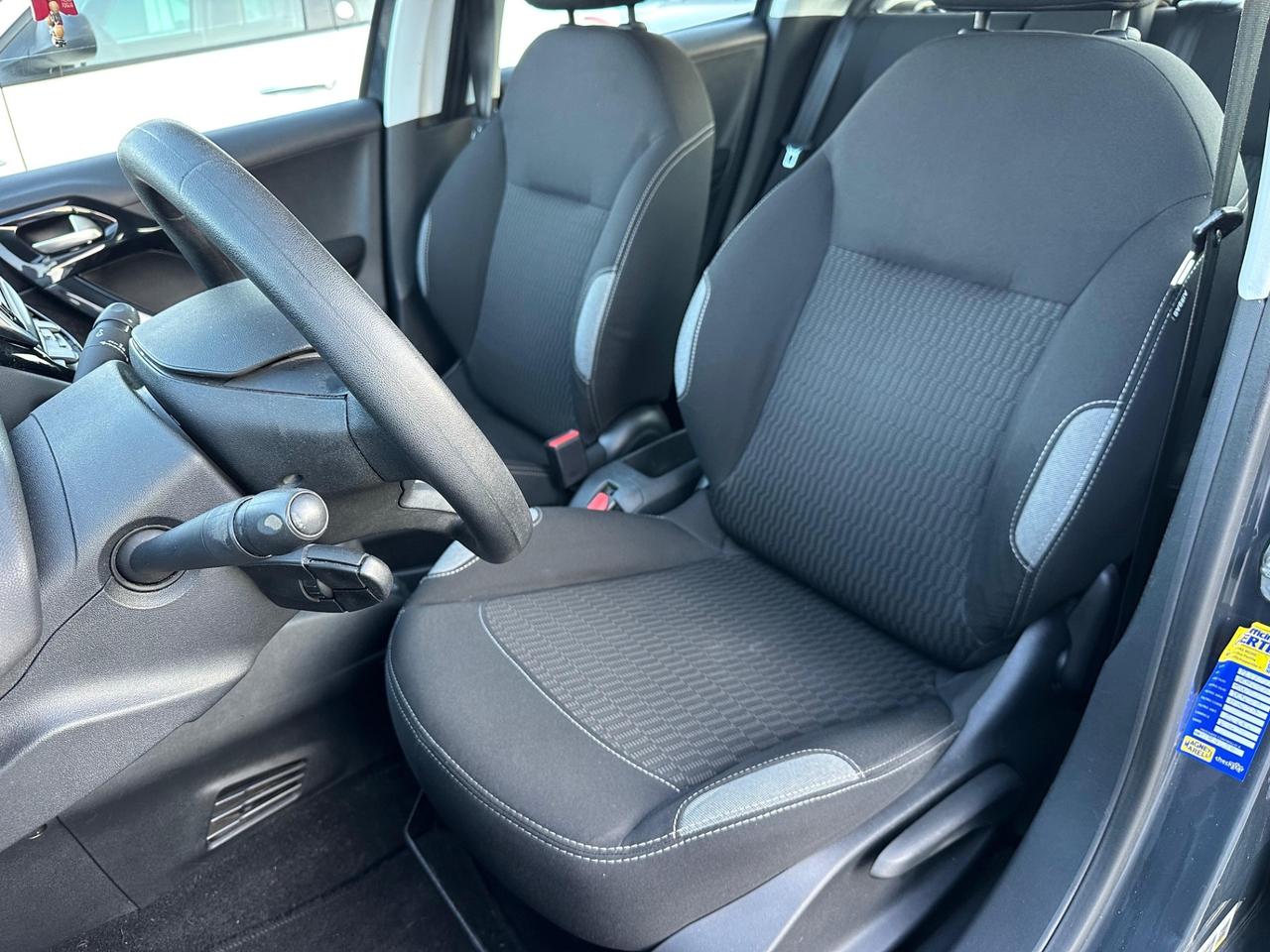 Peugeot 208 PureTech 82 5 porte Allure Neopatentati