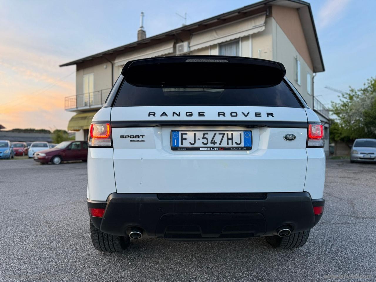 LAND ROVER Range RoverSPORT 3.0 SDV6 HSE