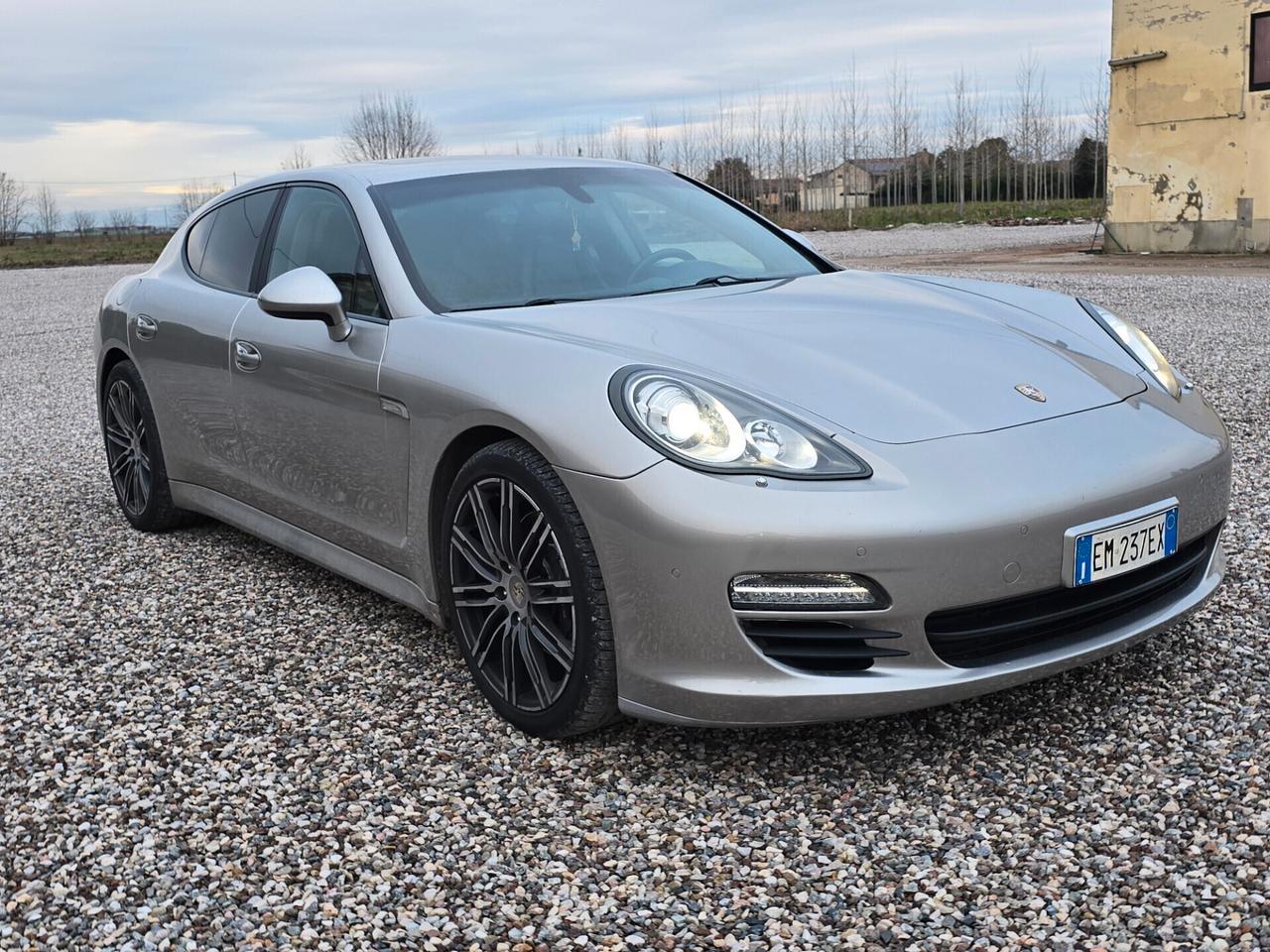 Porsche Panamera 3.0 Diesel Platinum Edition