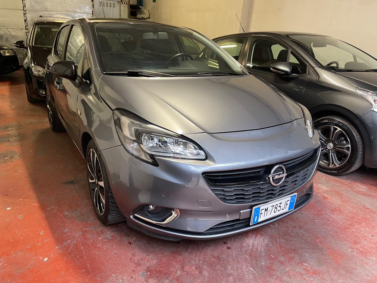 Opel Corsa 1.2 5 porte