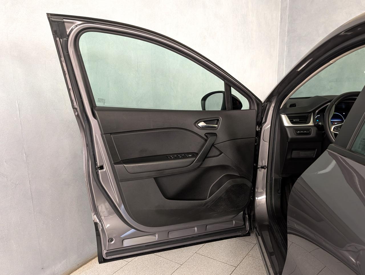 Renault Captur 1.6 E-Tech Hybrid 145cv Automatic Zen