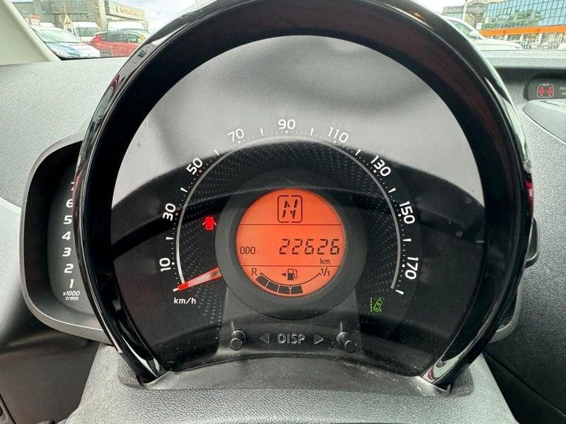 Toyota Aygo Connect 1.0 VVT-i 72 CV 5 porte x-fun MMT