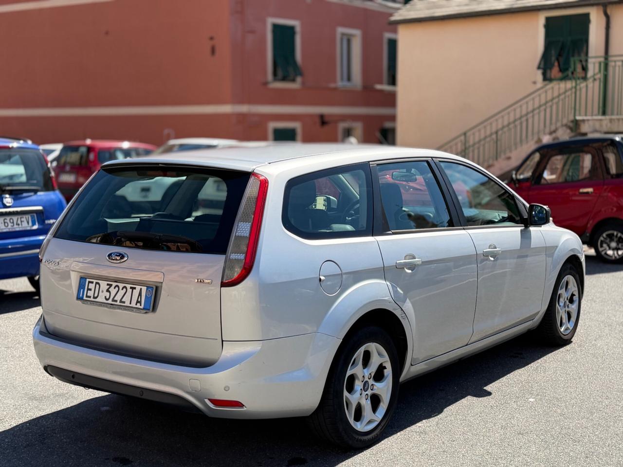 Ford Focus 1.6 TDCi 115 CV perfetta euro5 - 2011