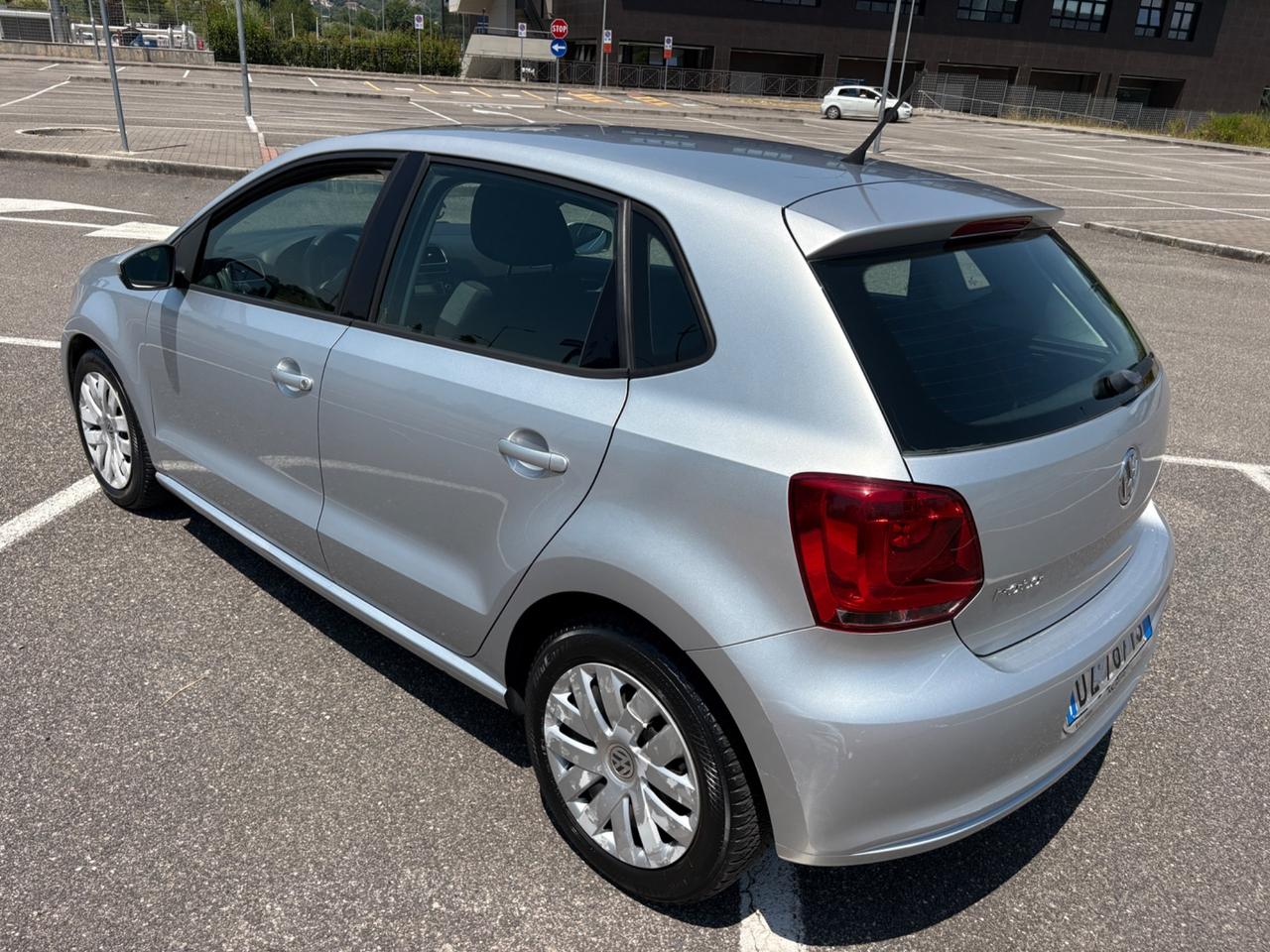 Volkswagen Polo 1.6 TDI 75CV” Highline”2010